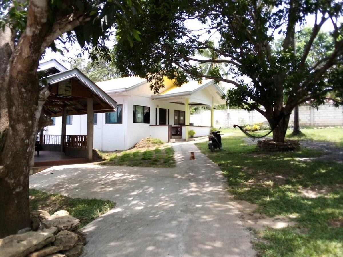 Guindulman Balai Mariacaria Pension House المظهر الخارجي الصورة