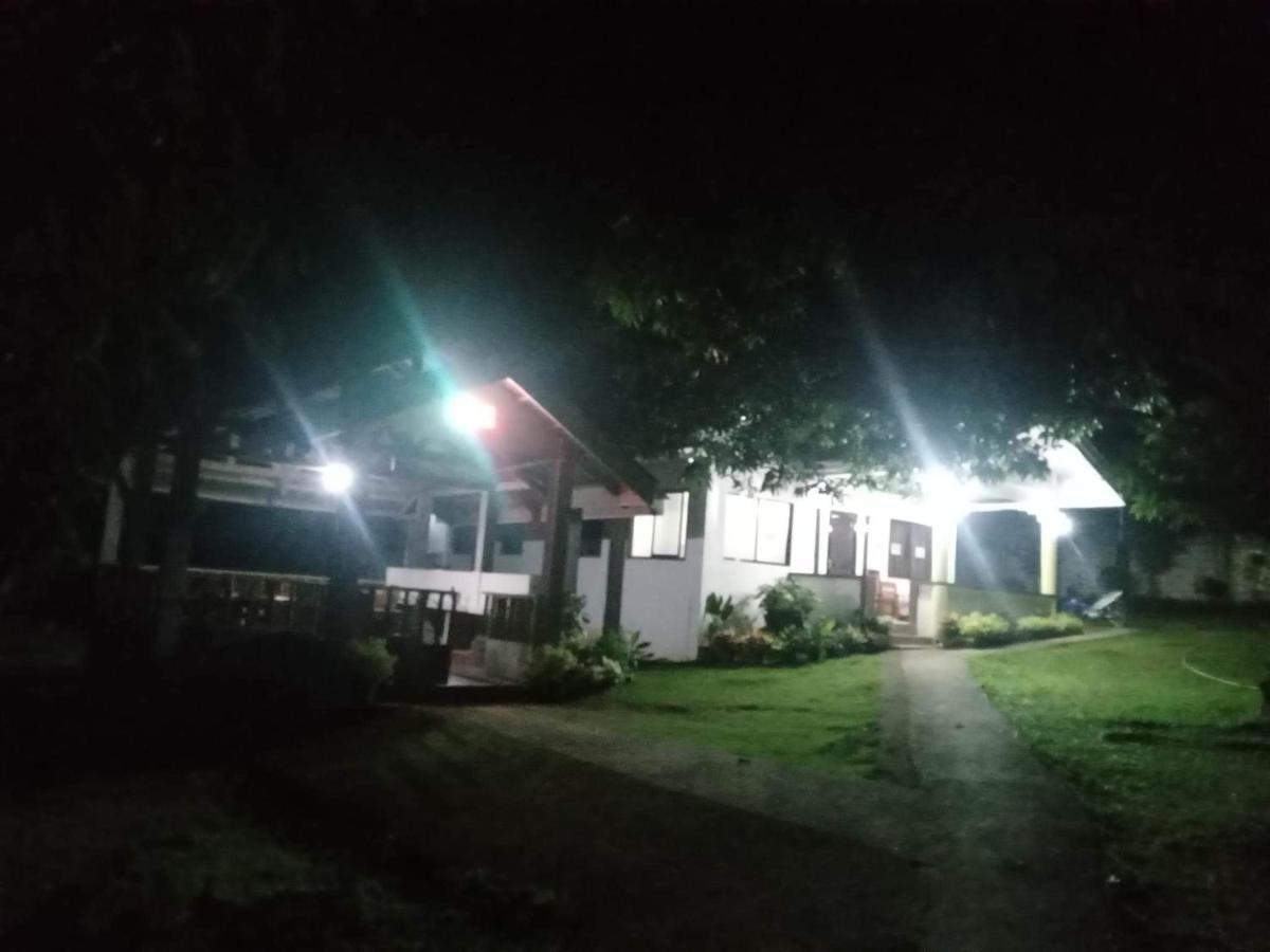 Guindulman Balai Mariacaria Pension House المظهر الخارجي الصورة
