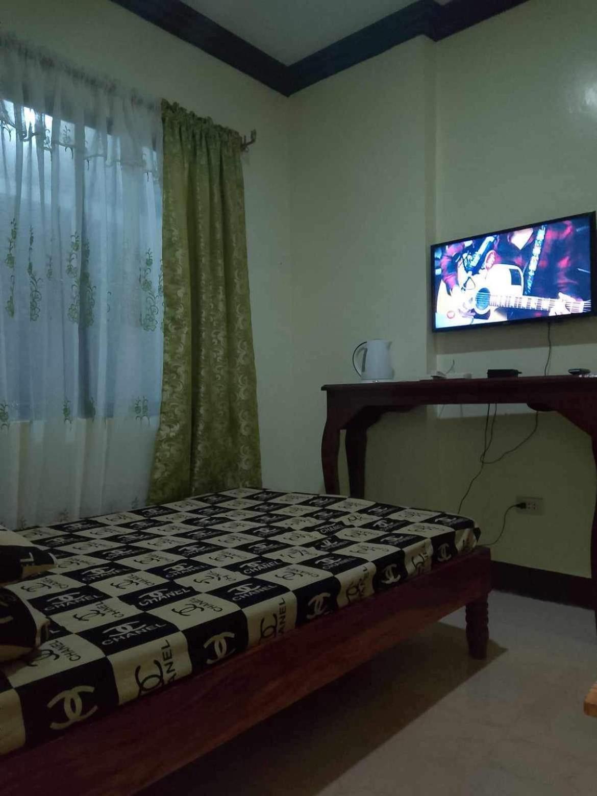 Guindulman Balai Mariacaria Pension House المظهر الخارجي الصورة