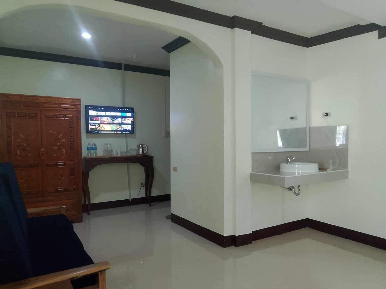 Guindulman Balai Mariacaria Pension House المظهر الخارجي الصورة